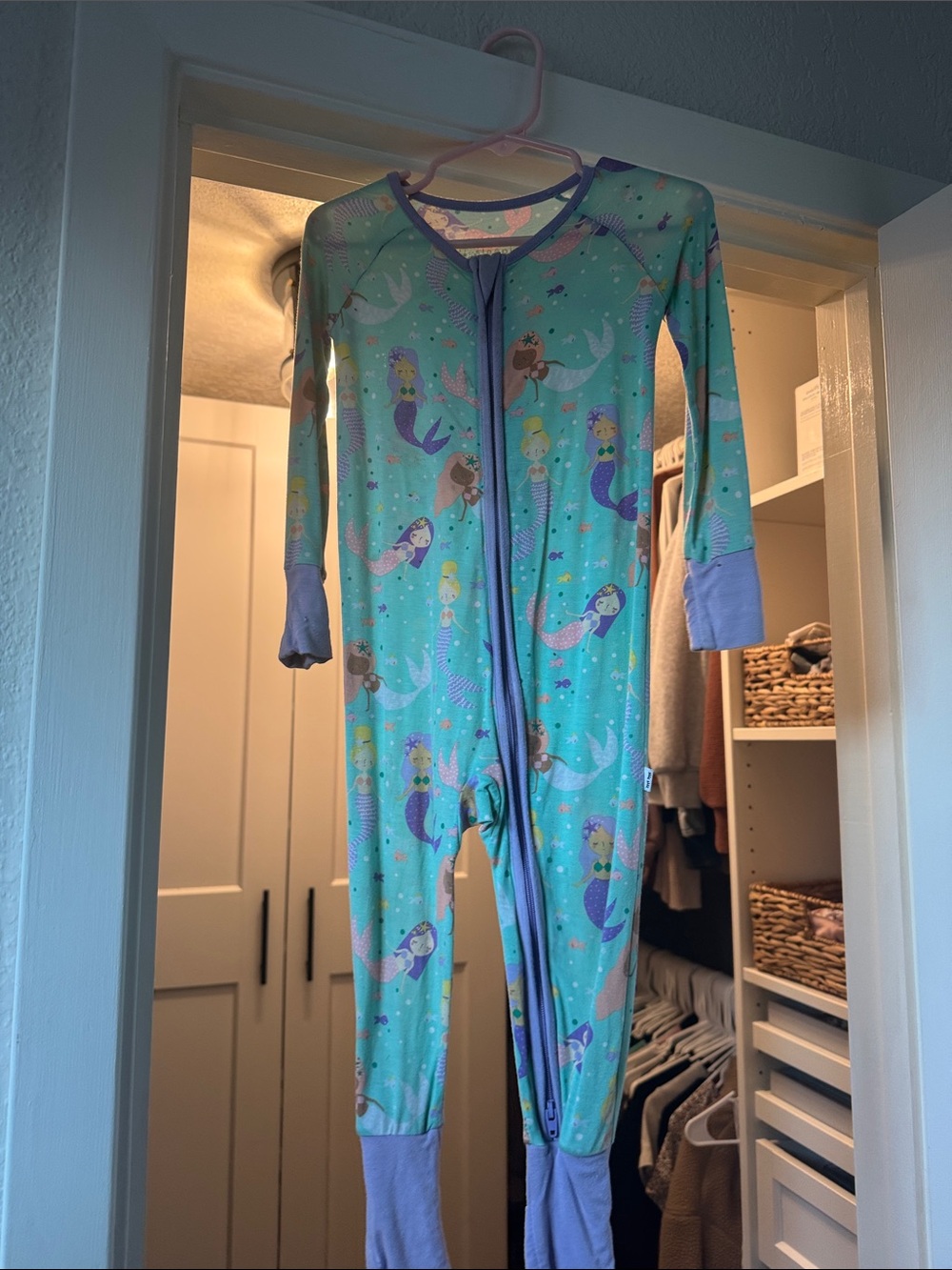 Size 12-18 months mermaid little sleepies